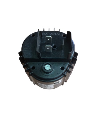 Регулятор скорости 1F 4A R410A SP42-P215PR-9202