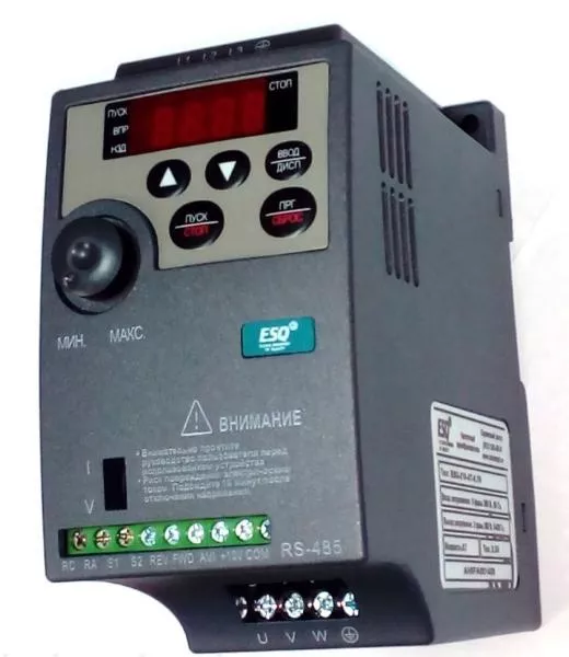 Преобразователь частотный ESQ-210-2S-0.7K 0.75 кВт 200-240В